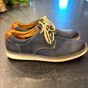Johnston & Murphy McGuffey Plain Toe Size 10 Reg